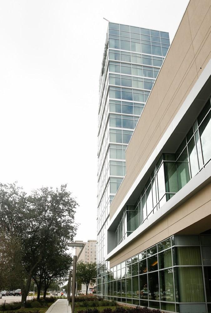 Otel Hyatt Regency Galleria 4*