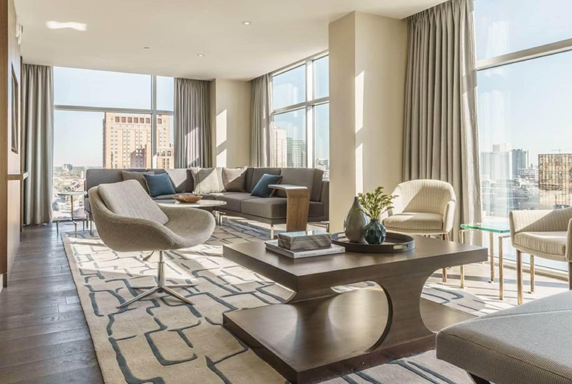 Hyatt Regency Galleria Otel